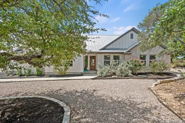 Blanco, TX 78606,106 William Tobin