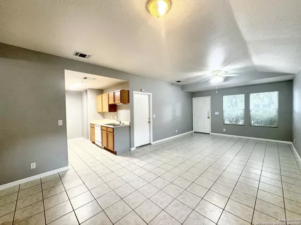 San Antonio, TX 78251,7943 MG Rd