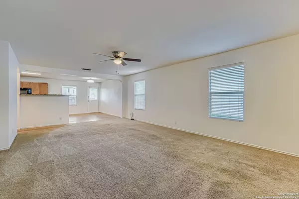 San Antonio, TX 78253,122 Birchwood Bay