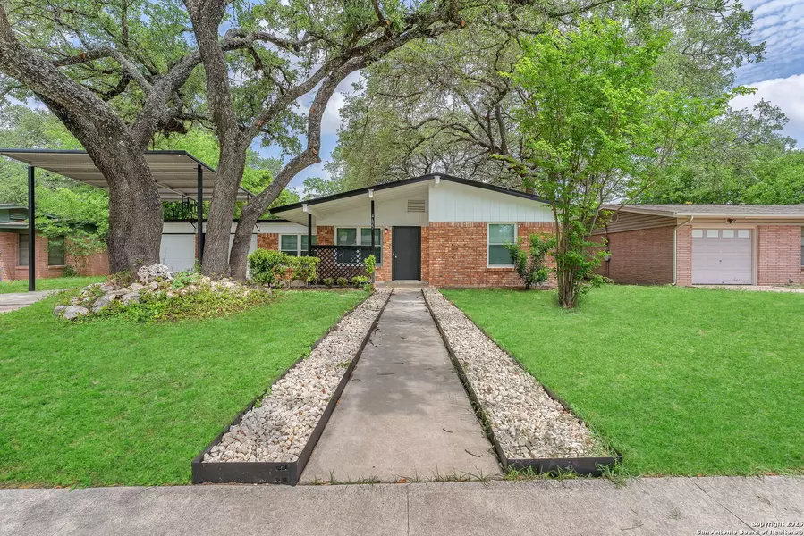 4627 Lyceum, San Antonio, TX 78229