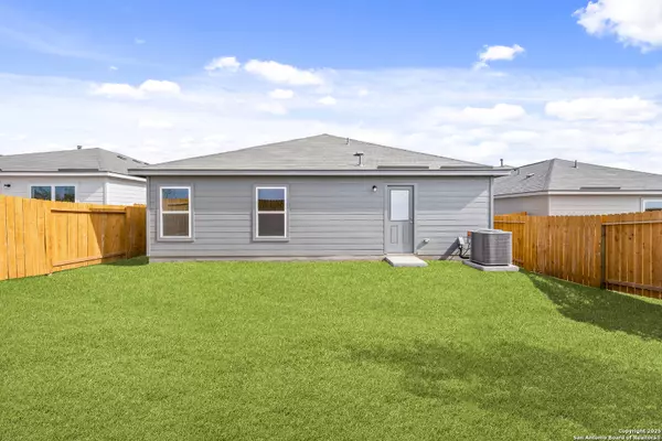 Von Ormy, TX 78073,4319 Rocky Neck Cove