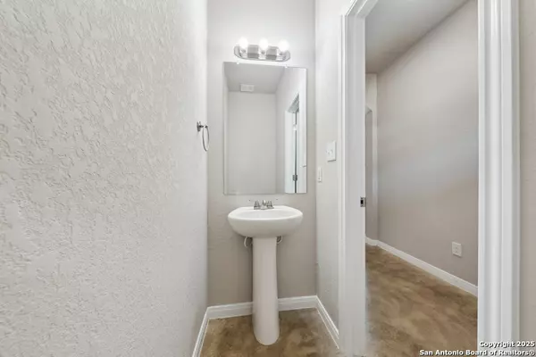 Bexar Co, TX 78218,8030 Dial Ike UNIT UNIT 14- 402