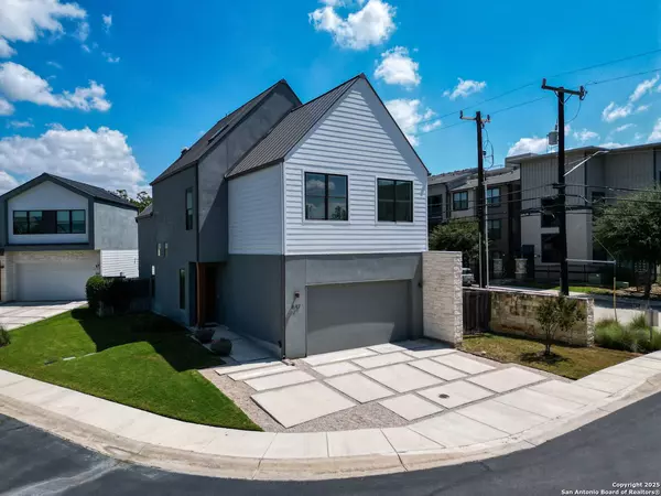 647 SIMPLE WAY, San Antonio, TX 78209