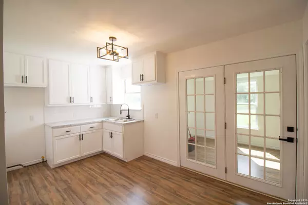 Beeville, TX 78102,2677 Lehman