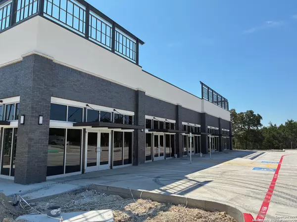 Boerne, TX 78006-8103,5 COUGHRAN RD UNIT 303