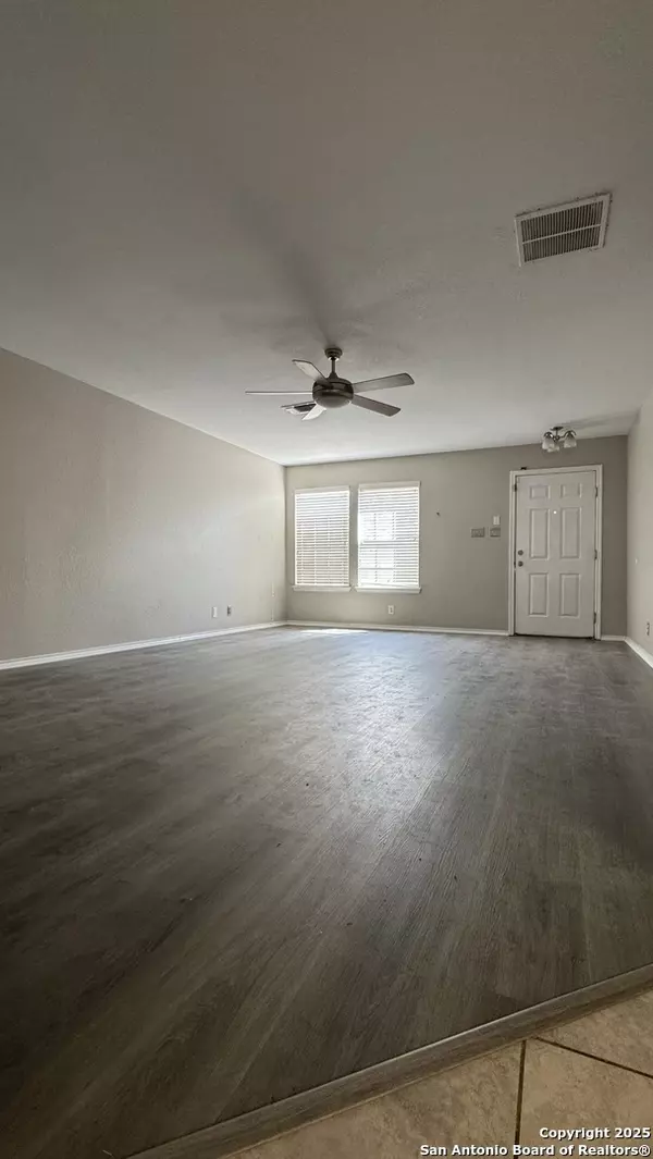 San Antonio, TX 78240-2070,5018 TOMAS CIR