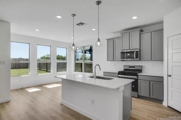 San Antonio, TX 78253,14344 Iron Knight