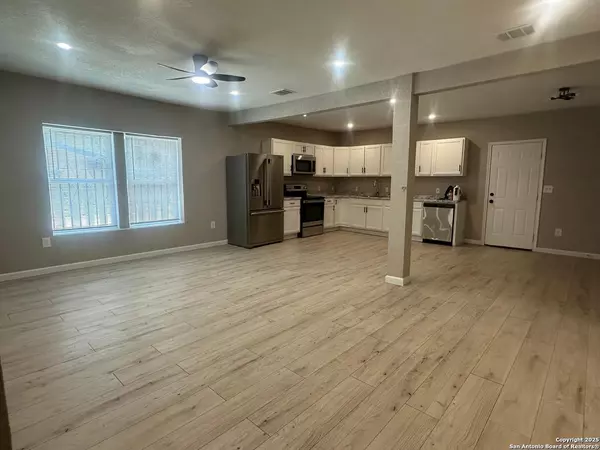 San Antonio, TX 78237,902 san eduardo