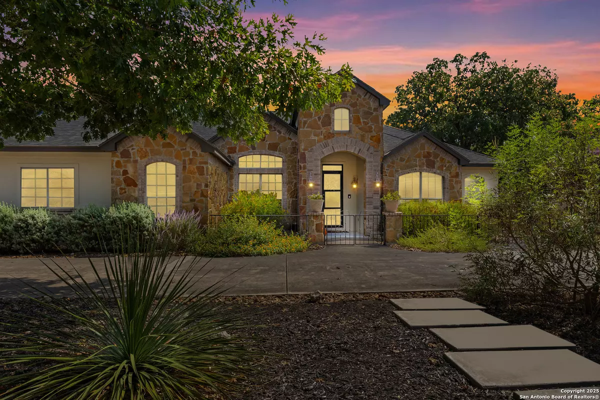 Fair Oaks Ranch, TX 78015,8609 Cavalry Dr