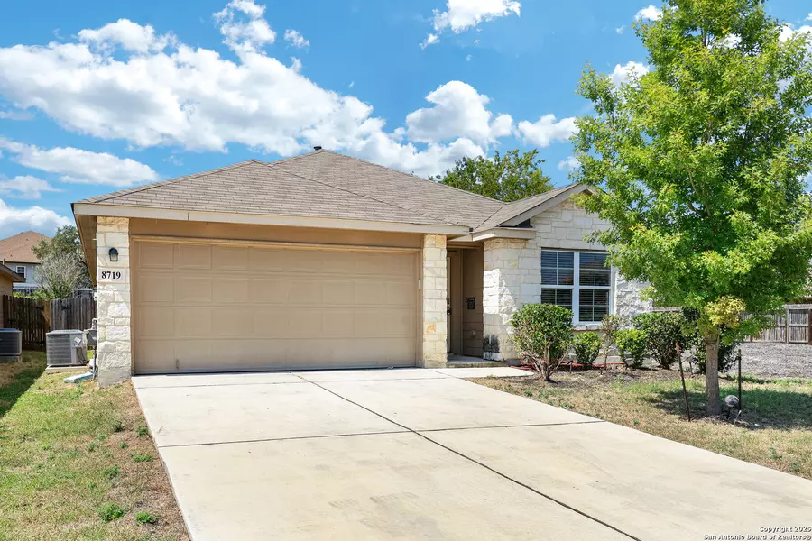 8719 Hudson Hollow, San Antonio, TX 78254