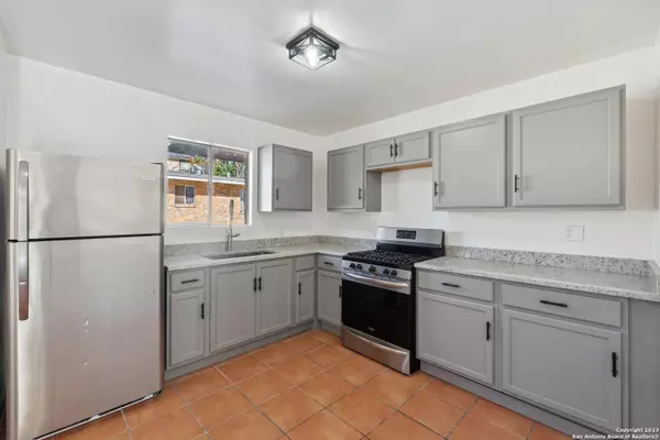 San Antonio, TX 78228,810 Zachry Dr