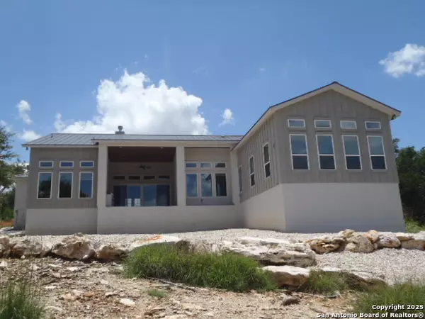 New Braunfels, TX 78132,1353 powder ridge