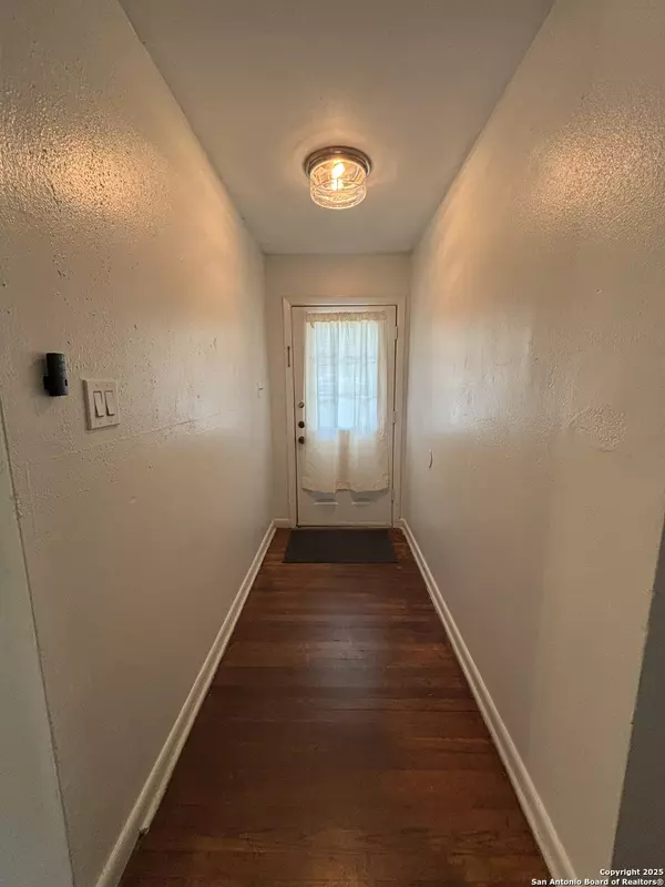 San Antonio, TX 78218,350 Hialeah