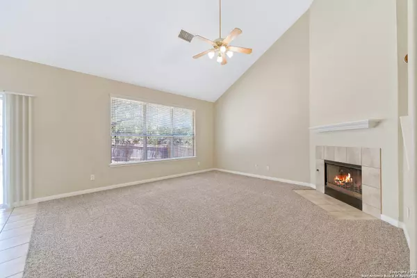 San Antonio, TX 78258-4364,20418 CLIFF PARK