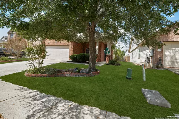 Cibolo, TX 78108,140 Clapboard