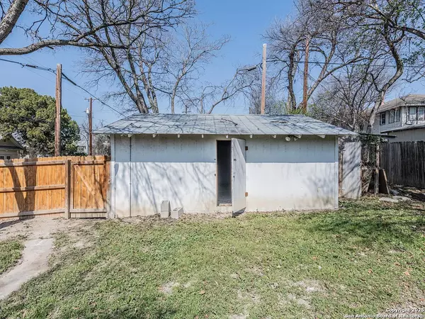 San Antonio, TX 78212,839 Russell