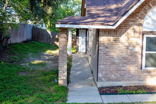 San Antonio, TX 78247,3354 Coral Grove