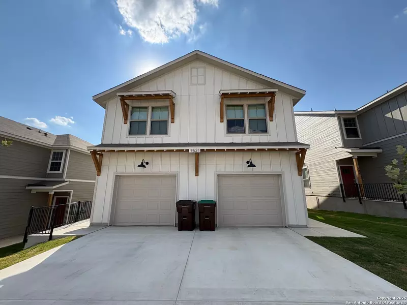 7525 Briarwood Pass UNIT 101, San Antonio, TX 78252