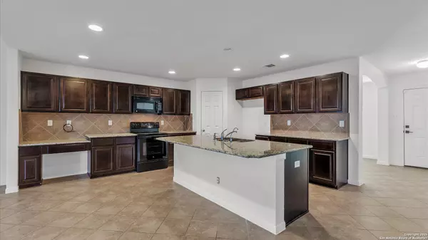 Converse, TX 78109,4006 Shervin