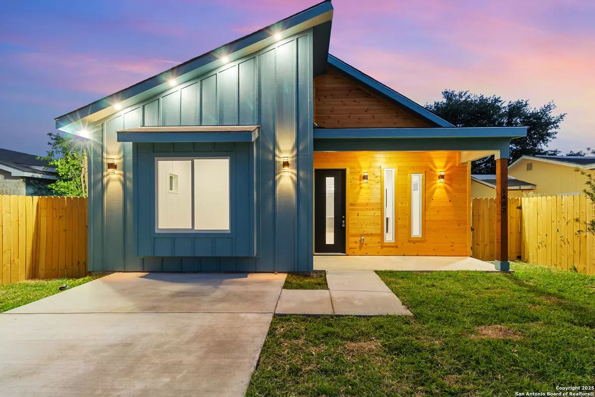 San Antonio, TX 78202,1422 Sherman