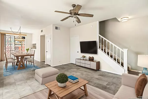 San Antonio, TX 78217,3678 Hidden UNIT 2702