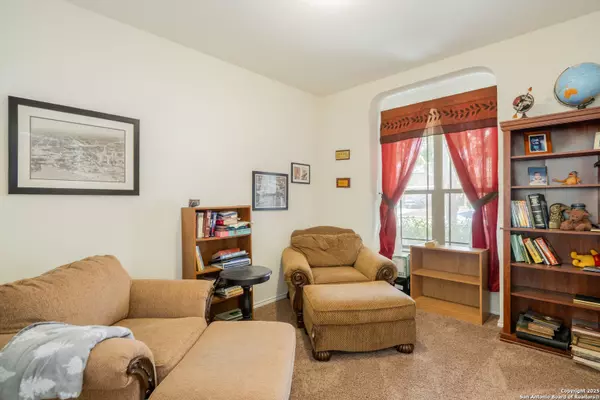 Converse, TX 78109,9914 Copper Rise