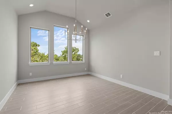 Boerne, TX 78006,106 Bandalero