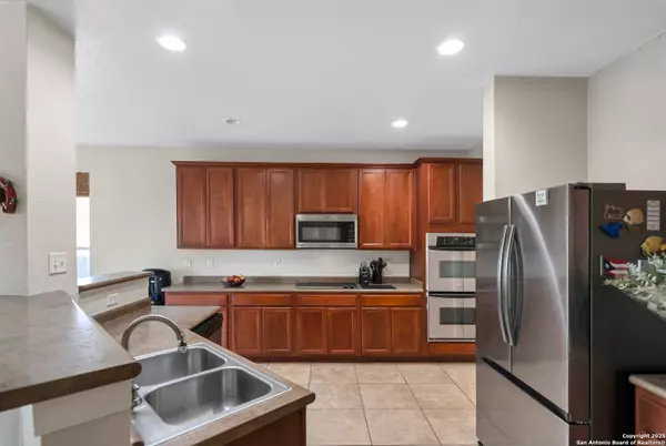 Cibolo, TX 78108,145 SPRINGTREE GATE