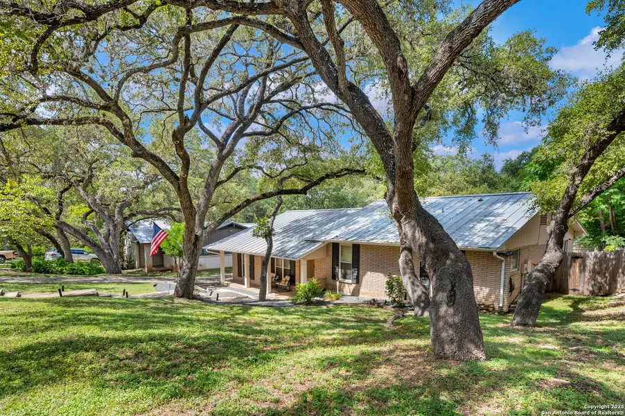 10931 Whisper Rdg, San Antonio, TX 78230