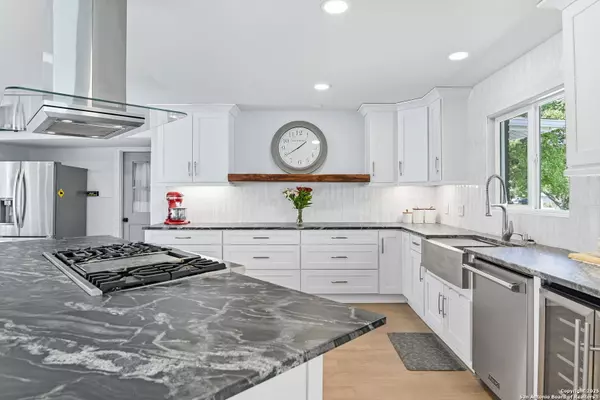 San Antonio, TX 78209,530 Burnside Dr.