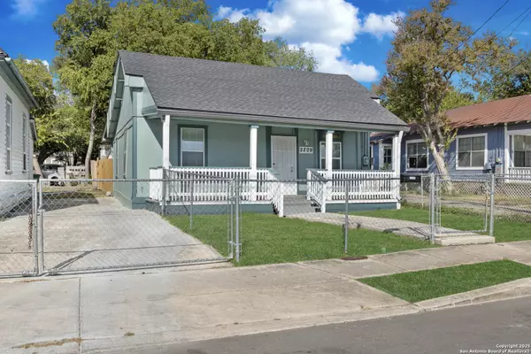 2209 N Flores, San Antonio, TX 78212