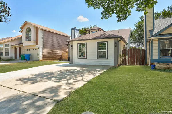 San Antonio, TX 78250,9346 Valley Hedge