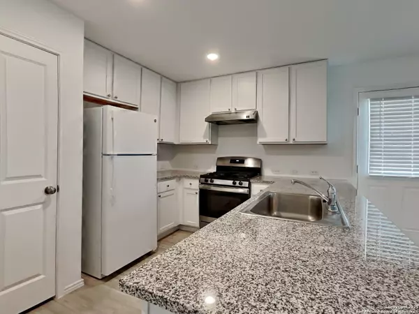 San Antonio, TX 78254,9611 Littleton Grist