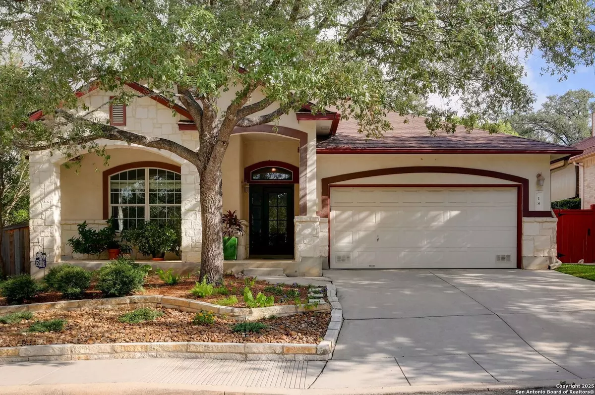 Hollywood Park, TX 78232,18 Great Wood