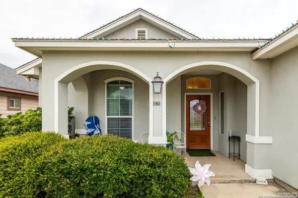 Poteet, TX 78065,1026 Ave H