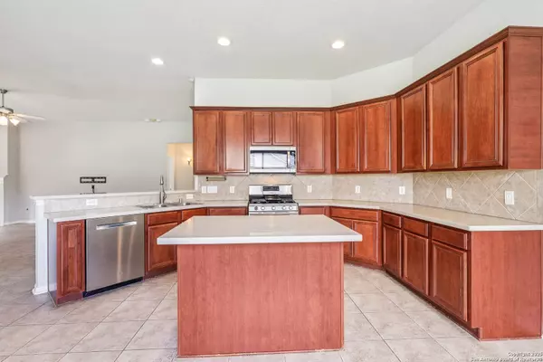 Pearland, TX 77584,4605 Lakefront Terrace Dr