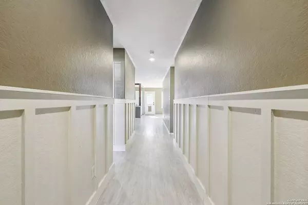 New Braunfels, TX 78130,2484 Pechora Pipit