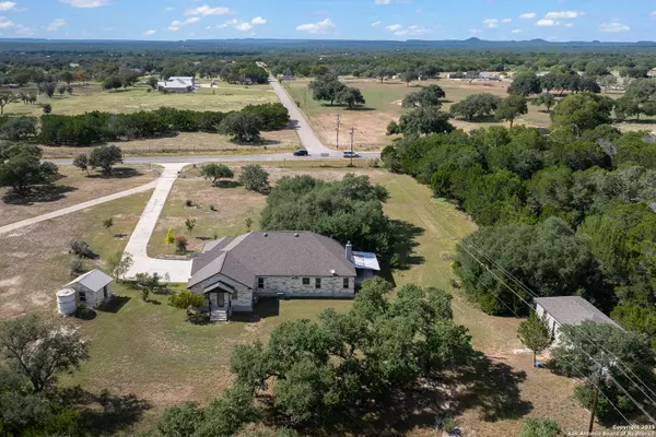 Pipe Creek, TX 78063,2407 FM 1283