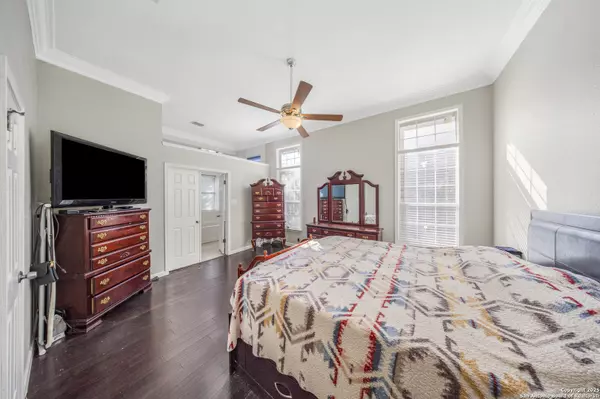 San Antonio, TX 78244,5127 Pine Lake