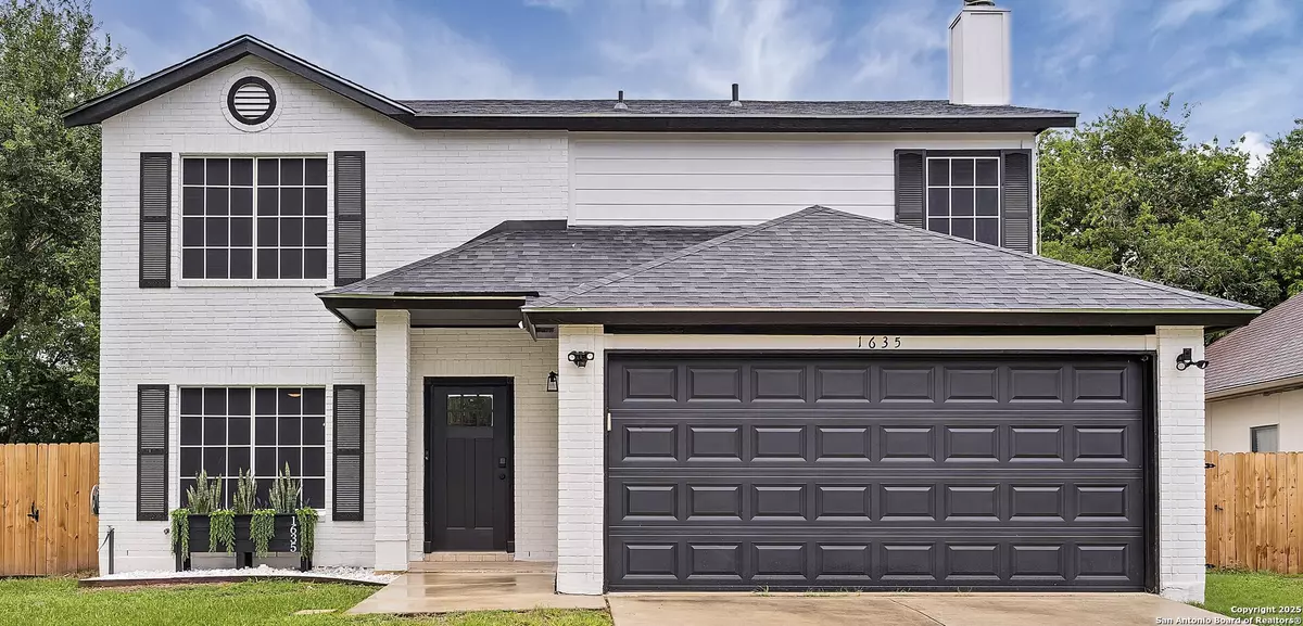 New Braunfels, TX 78130,1635 Gruene Cv