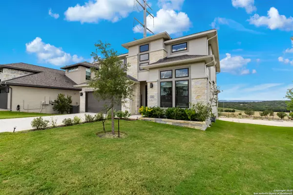 Boerne, TX 78006,250 Navarro