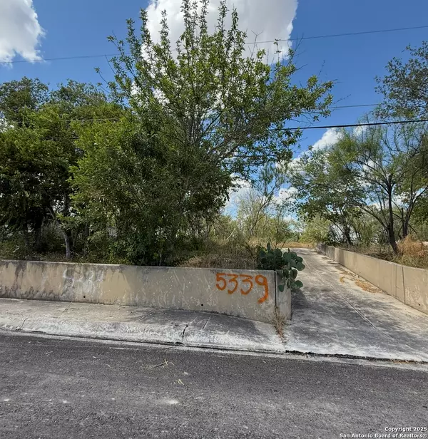 San Antonio, TX 78222,5339 Natho St
