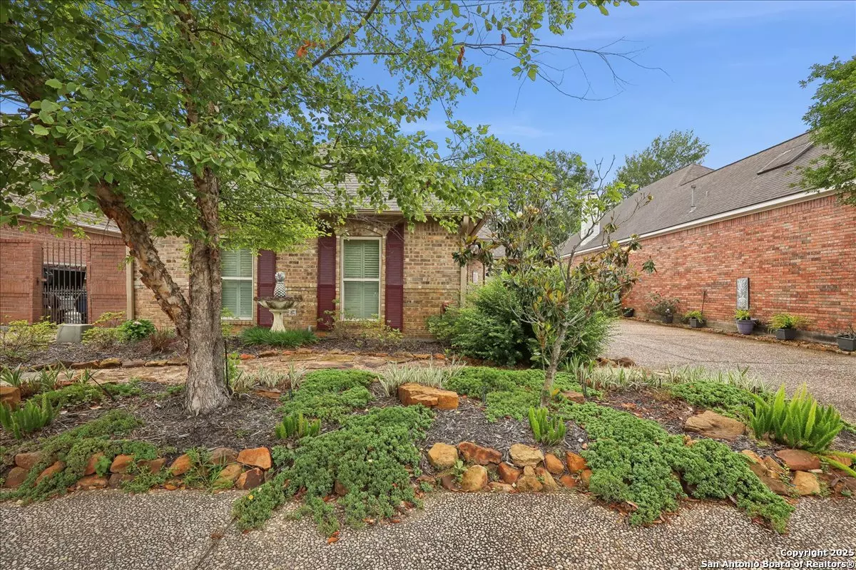 Orange, TX 77630,11 Regency