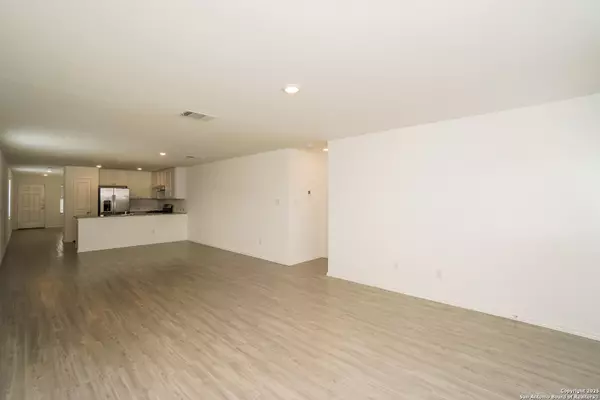 New Braunfels, TX 78130,2451 Lake Hills