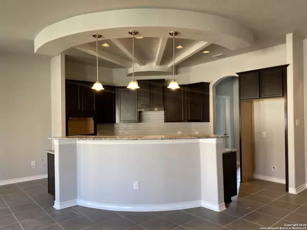 San Antonio, TX 78245-4782,4834 BLUE JASMINE