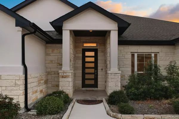 641 Vale CT, New Braunfels, TX 78132