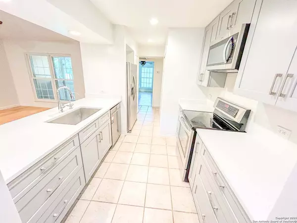 San Antonio, TX 78216,13130 Blanco UNIT 904