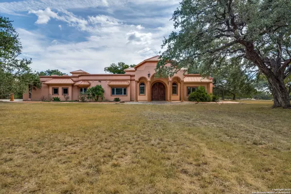 255 winding meadow, Spring Branch, TX 78070