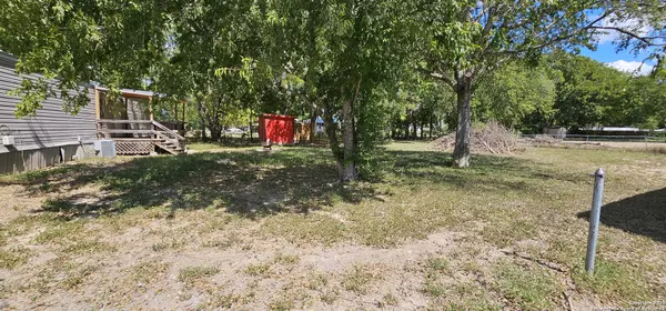 Mcqueeney, TX 78123,385 Gallagher