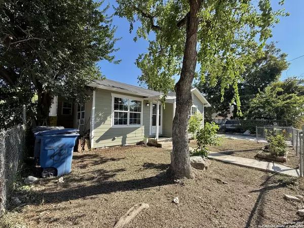 San Antonio, TX 78214,105 Terrell Ave